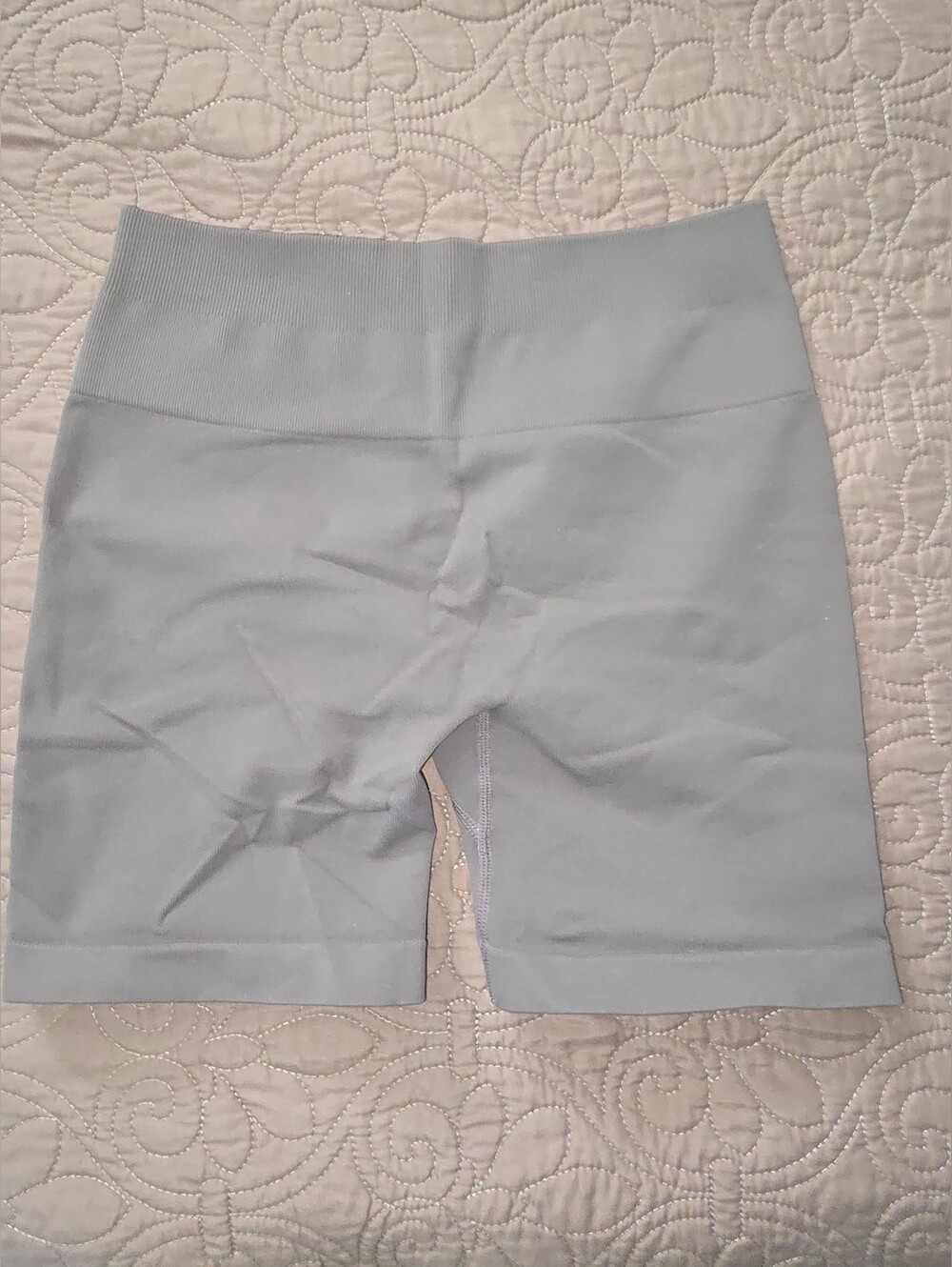 AUROLA Shorts